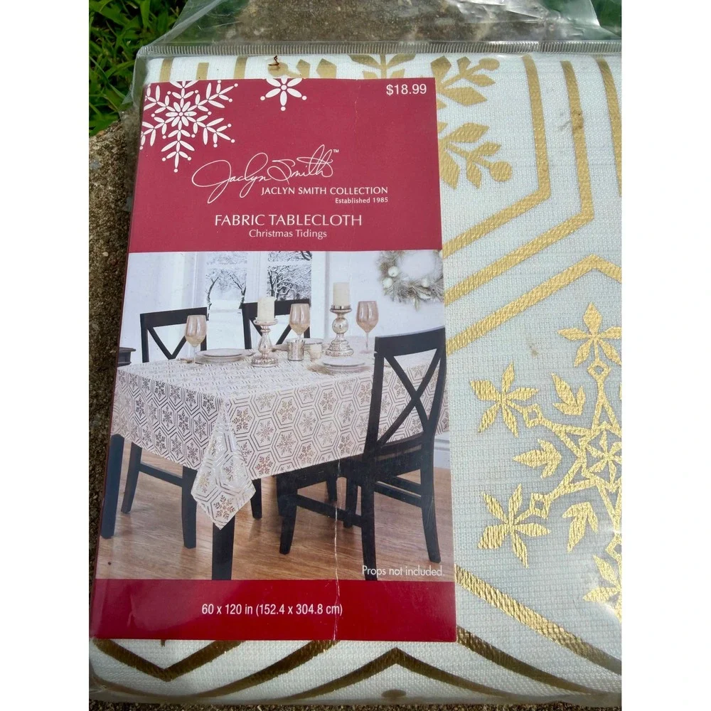 Vintage Jaclyn Smith Christmas Snowflake Gold White Tablecloth 60x120 Rectangle